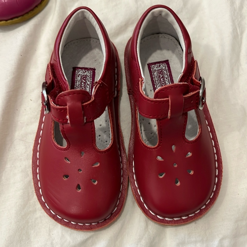 L’Amour T-strap